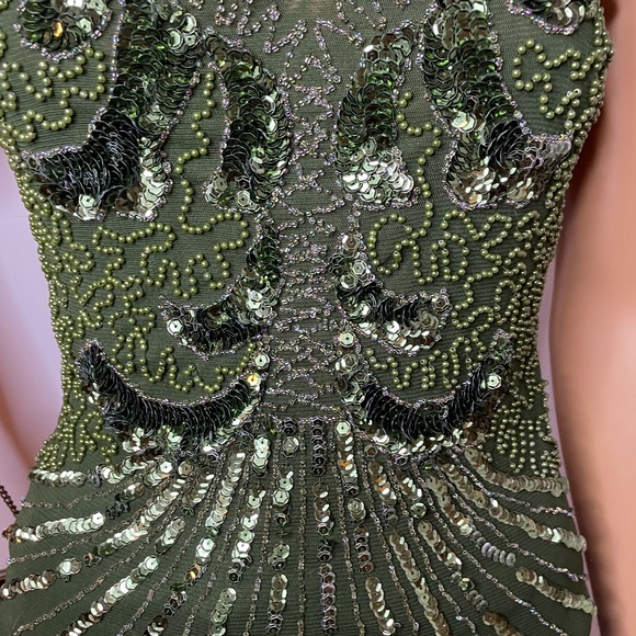 Y2K gorgeous emerald beaded camisole with layers! - Picture 3 of 11
